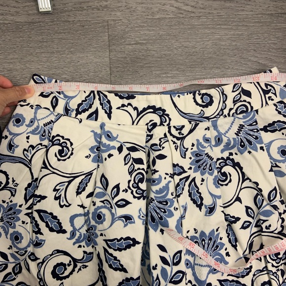 LOFT Blue White Flower A-line Box Pleat Mini Skirt - Picture 6 of 7